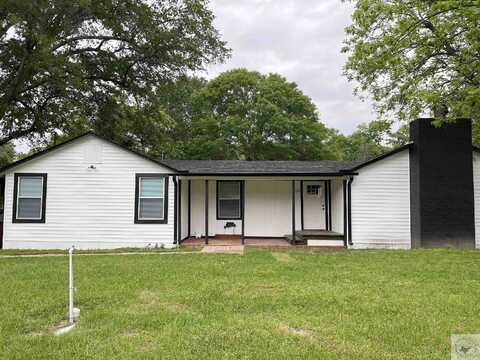 Doris, QUEEN CITY, TX 75572