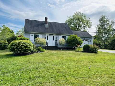 43 Parsonage Street, Winterport, ME 04496