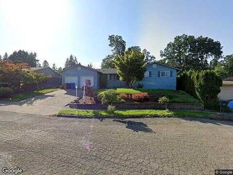 Gayle, PORTLAND, OR 97267