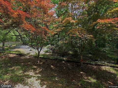 Oakdale, BOONES MILL, VA 24065