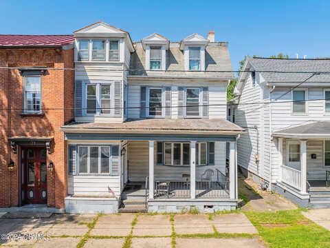 Bloom, DANVILLE, PA 17821