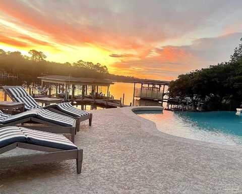 18Th, PENSACOLA, FL 32503