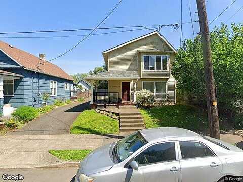 Grand, PORTLAND, OR 97212