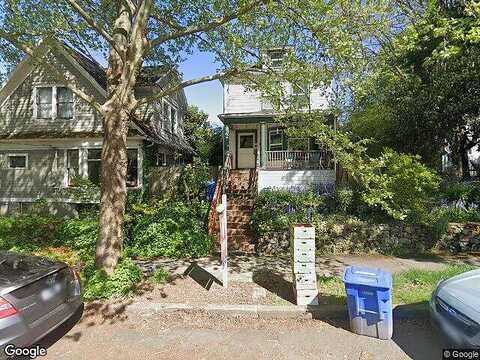 17Th, PORTLAND, OR 97214