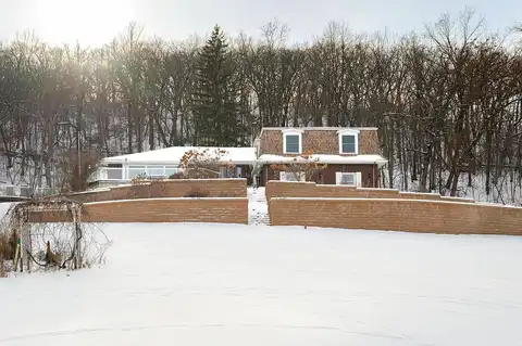 Aspen, LA CRESCENT, MN 55947