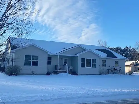 Stewart, MORA, MN 55051
