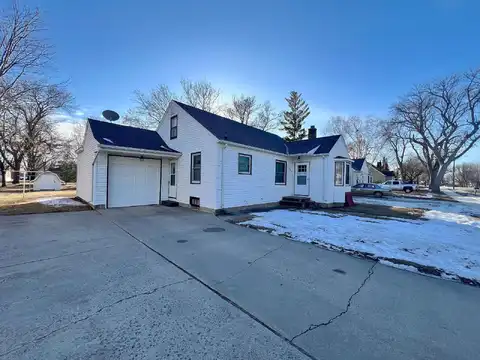 Chestnut, DAWSON, MN 56232
