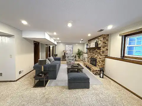 10Th, MONTEVIDEO, MN 56265