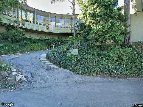 Fredonia, LOS ANGELES, CA 90068