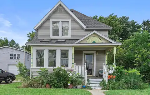 North, LAKE GENEVA, WI 53147