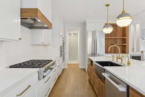 Kenwood, MINNEAPOLIS, MN 55405