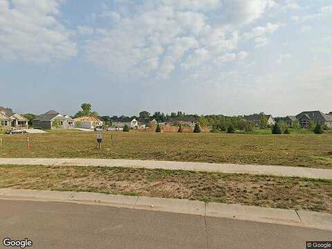 Latrobe, LAKE ELMO, MN 55042