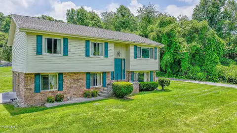 Dr Thomas Walker, ROSE HILL, VA 24281