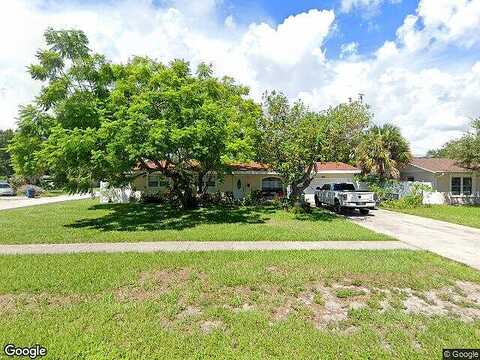 16Th, SAINT PETERSBURG, FL 33703