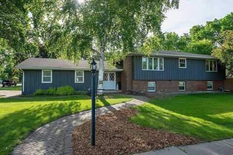 13Th, WILLMAR, MN 56201