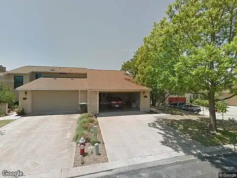 Summit, FREDERICKSBURG, TX 78624