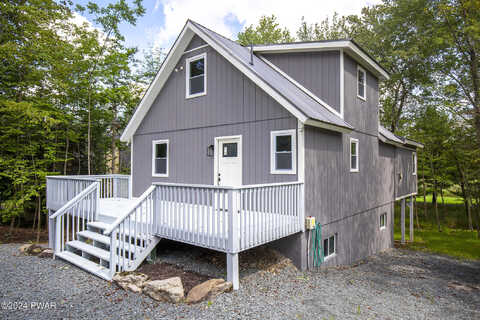 S Fairway Drive, Lake Ariel, PA 18436