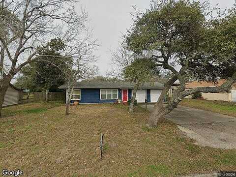 8Th, ARANSAS PASS, TX 78336