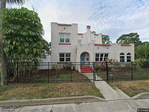 38Th, SAINT PETERSBURG, FL 33704