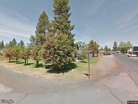 Spruce, SISTERS, OR 97759