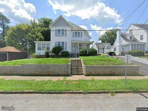 Brown, MARTINSVILLE, VA 24112