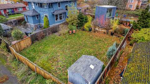 Commercial, PORTLAND, OR 97227