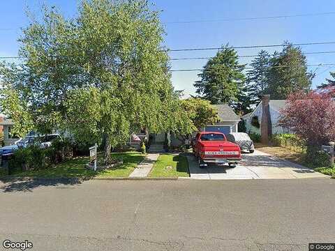 7Th, NEWPORT, OR 97365