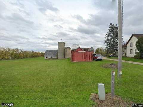 Main, WEST BEND, WI 53095