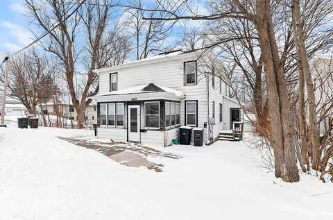 4Th, STOUGHTON, WI 53589