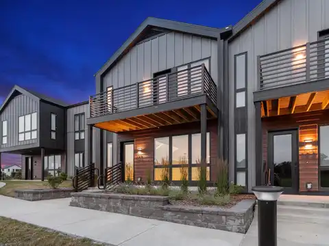 Alder, OAK CREEK, WI 53154