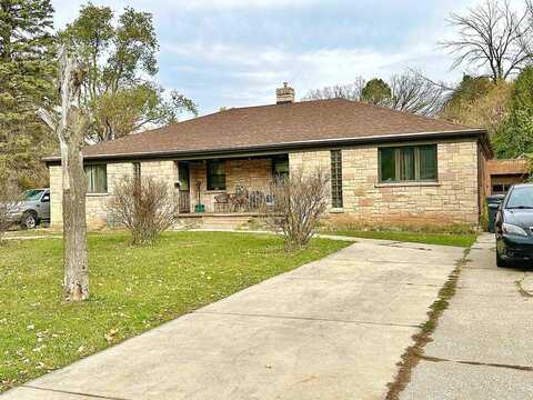 Garland, GREEN BAY, WI 54301