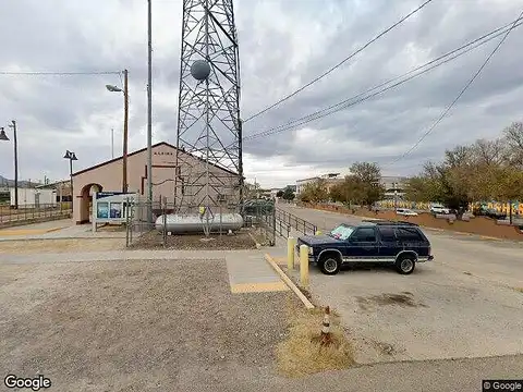 Smiling Dog, ALPINE, TX 79830