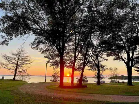 Goodin, FRIENDSHIP, WI 53934