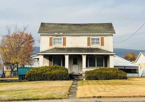 Main, OLD FORGE, PA 18518