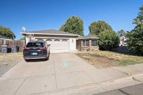 1860 Cottonwood Drive, Central Point, OR 97502