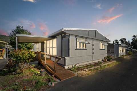2325 NW highland Avenue, Grants Pass, OR 97526