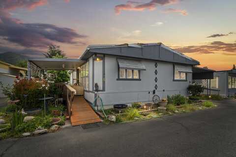 2325 NW highland Avenue, Grants Pass, OR 97526