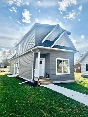 Elm, REDWOOD FALLS, MN 56283