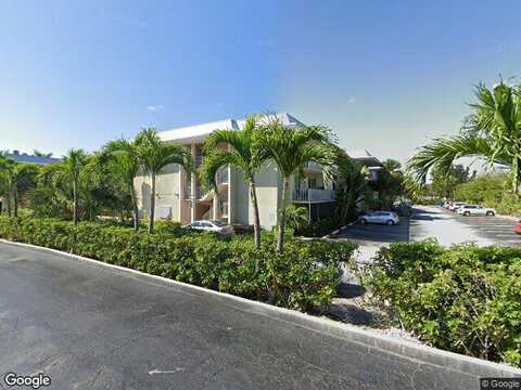 82Nd, MIAMI, FL 33143