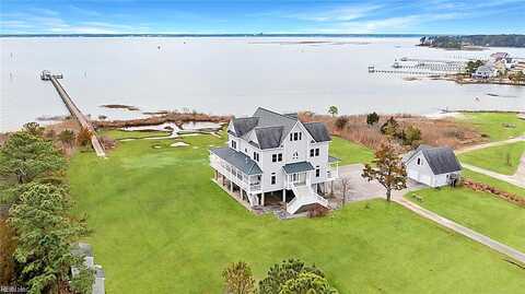 Bonniville Road, Hayes, VA 23072