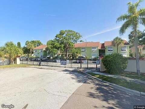 38Th, SAINT PETERSBURG, FL 33711