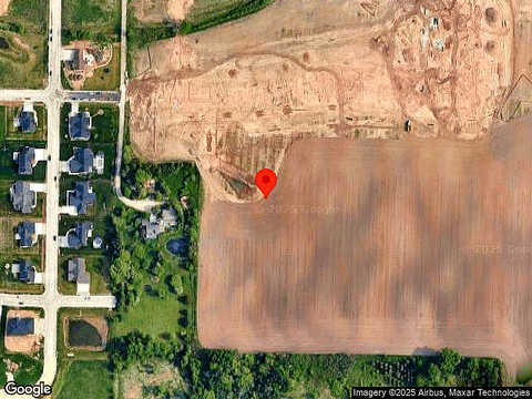 W5863 Roundstone Place, Menasha, WI 54952