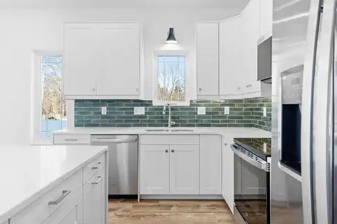 W 8Th Street #19, New Richmond, WI 54017