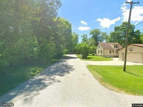 River Oaks Circle, Delafield, WI 53018