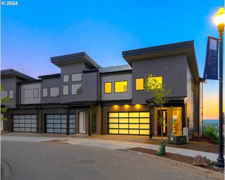 Se Ascension Loop #21, Camas, WA 98607