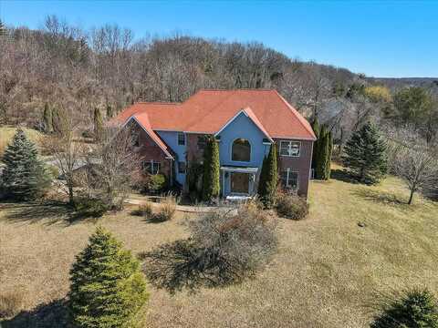 Ridgewood Drive, Effort, PA 18330