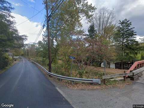 Bridge Five Ln, PIPERSVILLE, PA 18947