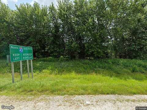 Logwood Court, Manitowoc, WI 54220
