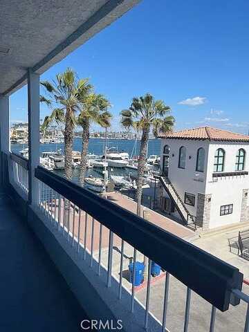 E Bay Shore #301, Long Beach, CA 90803