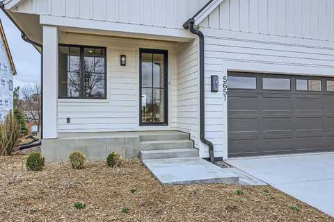 Buffington Lane, Shorewood, MN 55331